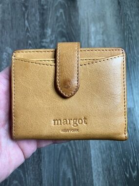 Margot New York Lizzie Small Bifold Wallet.